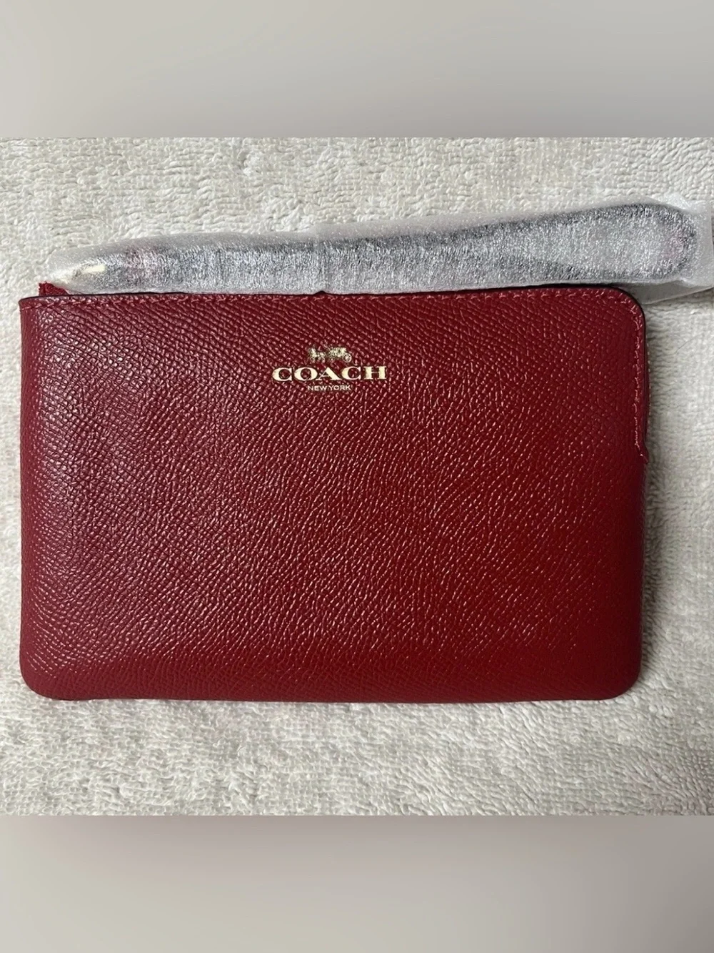 NWT COACH 1941 Red Corner Zip Wristlet Crossgrain Leather Style 58032